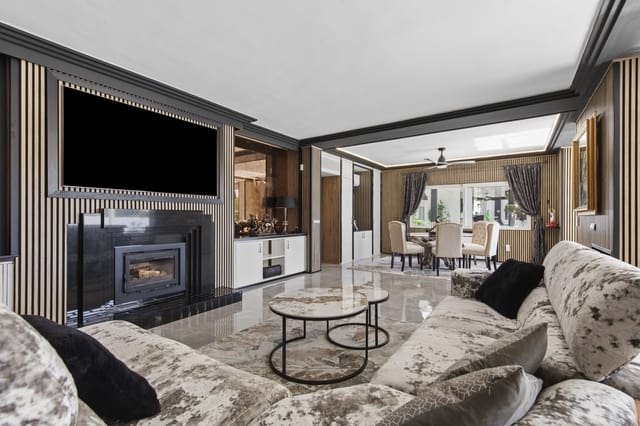 5 bedroom Villa for sale in Atalaya-Isdabe, Estepona with pool garage - € 4,350,000 (Ref: 9634811)