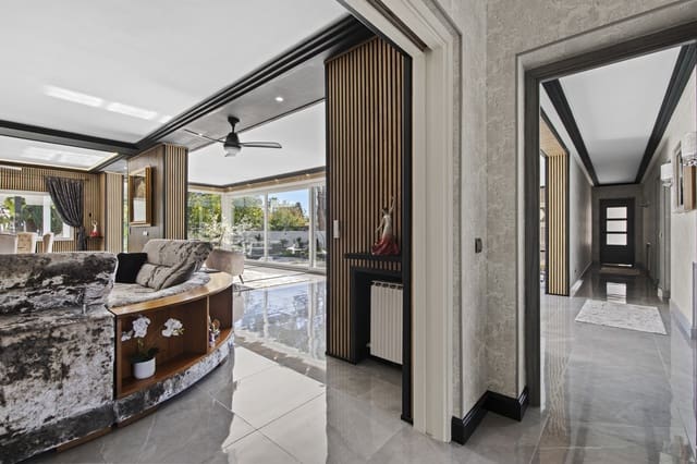 5 bedroom Villa for sale in Atalaya-Isdabe, Estepona with pool garage - € 4,350,000 (Ref: 9634811)