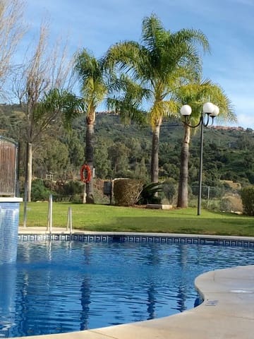 Piso de 4 habitaciones en Santa María, Marbella en venta con piscina garaje - 525.000 € (Ref: 9635344)