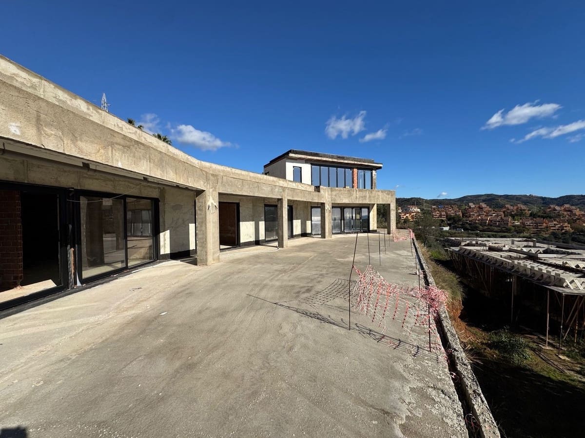 4 soveværelse Villa til salg i Marbella - € 2.250.000 (Ref: 9643380)