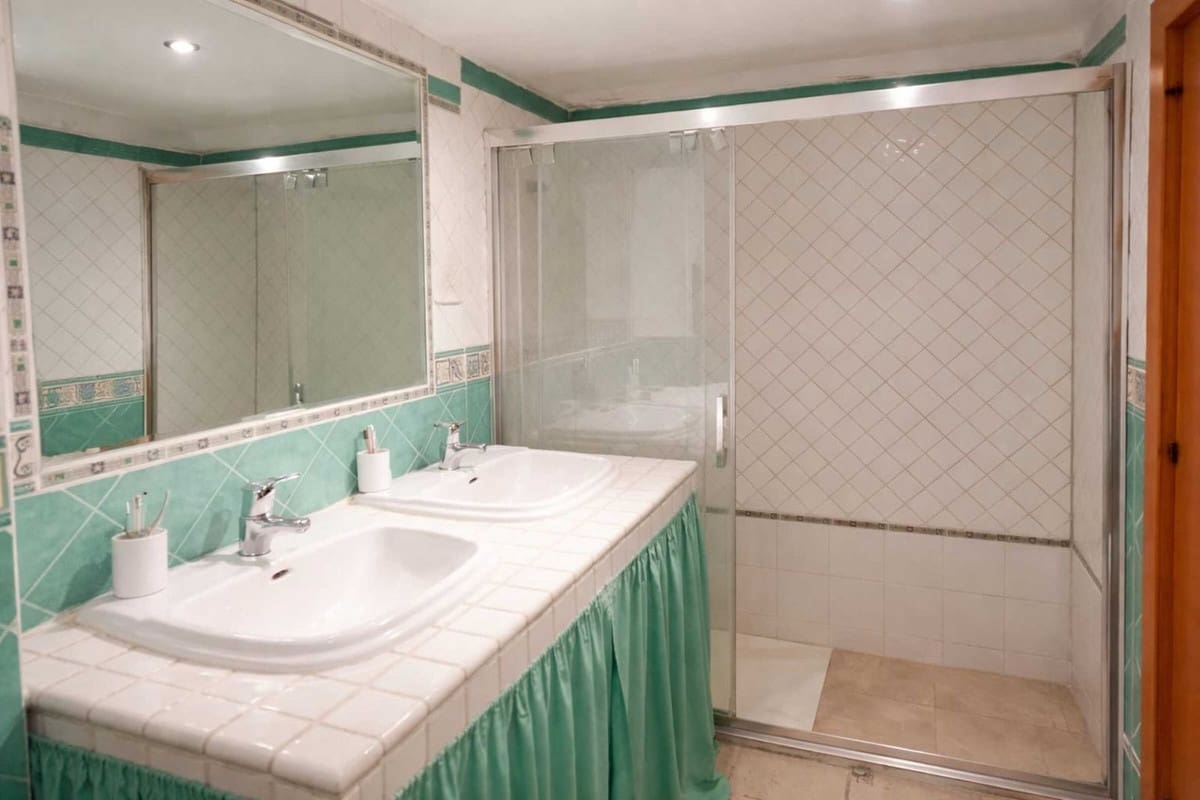 3 makuuhuone Asunto myytävänä paikassa Marbella - 366 000 € (Ref: 9643383)