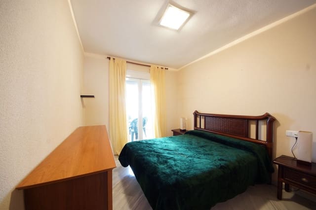 3 slaapkamer Flat te koop in San Pedro de Alcántara Pueblo, Marbella met zwembad - € 375.000 (Ref: 9643384)