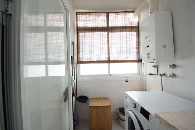 3 slaapkamer Flat te koop in San Pedro de Alcántara Pueblo, Marbella met zwembad - € 375.000 (Ref: 9643384)