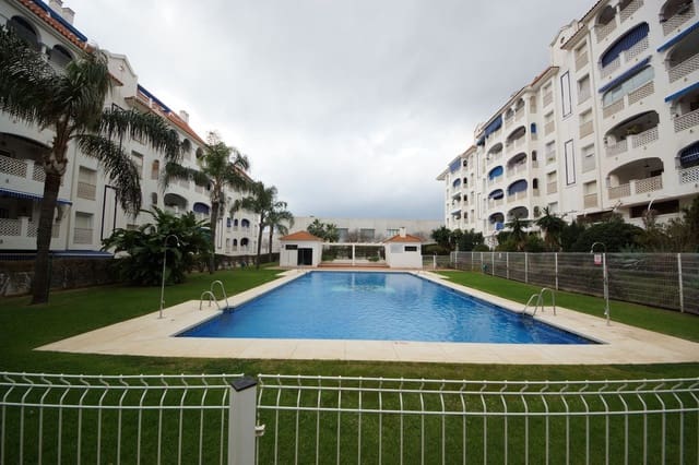 3 slaapkamer Flat te koop in San Pedro de Alcántara Pueblo, Marbella met zwembad - € 375.000 (Ref: 9643384)