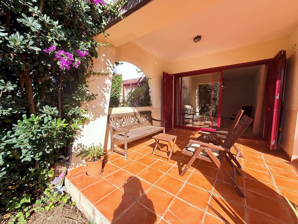 2 makuuhuone Asunto myytävänä paikassa Casares mukana uima-altaan - 259 000 € (Ref: 9650544)