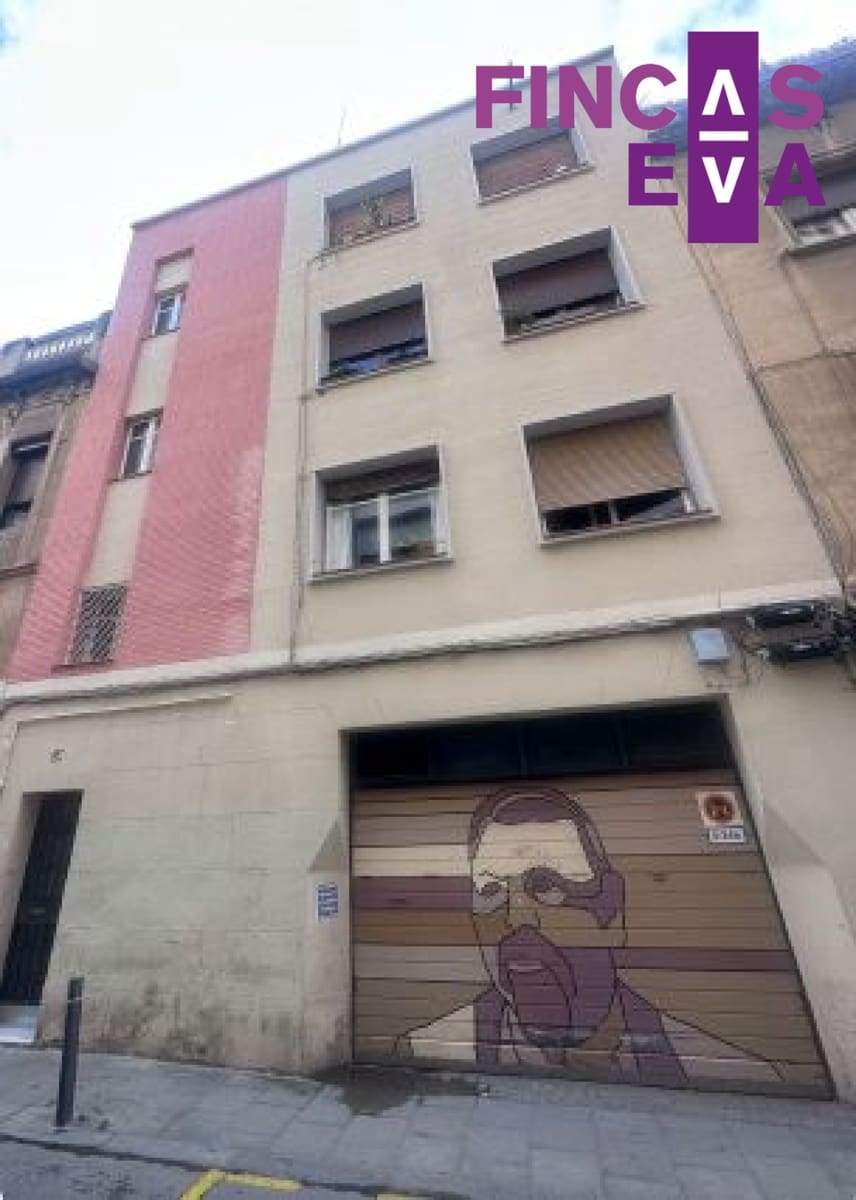 Flat for sale in Barcelona city - € 290,000 (Ref: 9650757)