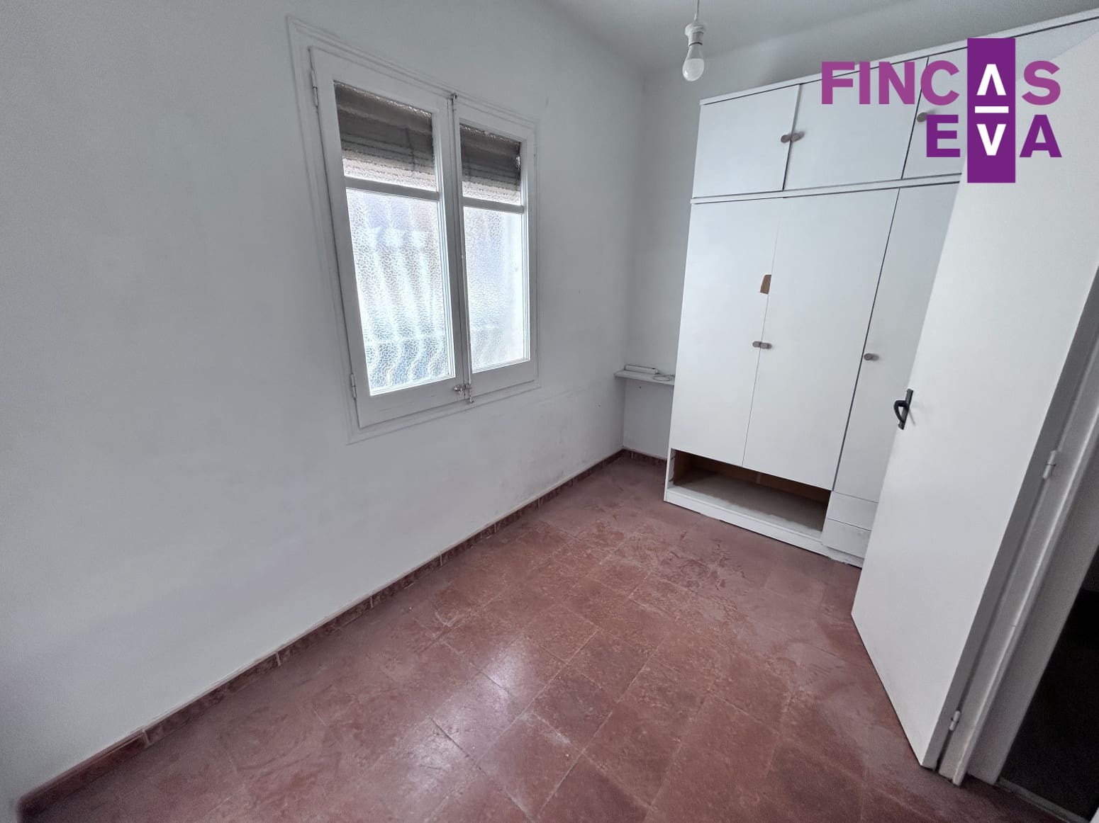 Leilighet til salgs i Barcelona by - € 290 000 (Ref: 9650757)