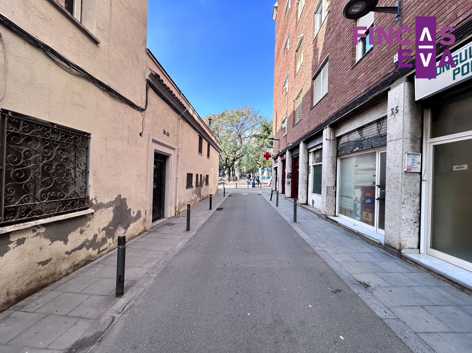 Leilighet til salgs i Barcelona by - € 290 000 (Ref: 9650757)