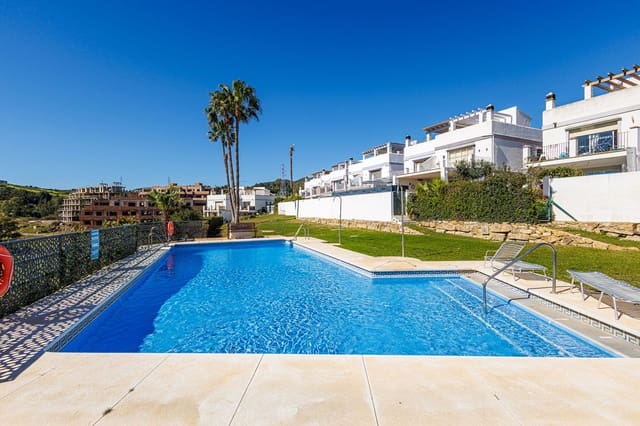 3 camera da letto Villa in vendita in Centro, Estepona con piscina garage - 777.000 € (Rif: 9654405)