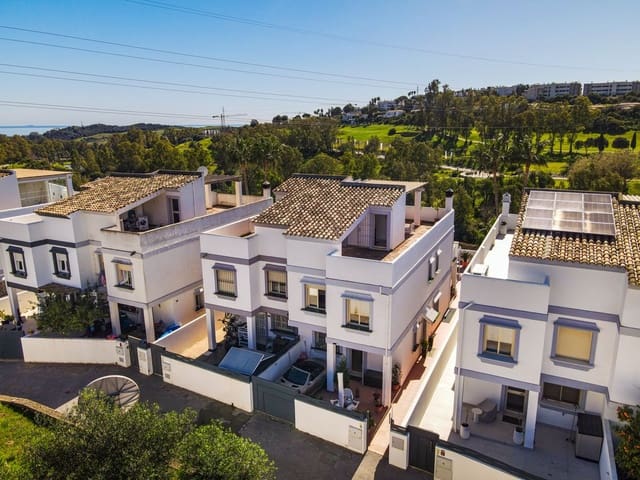 3 camera da letto Villa in vendita in Centro, Estepona con piscina garage - 777.000 € (Rif: 9654405)