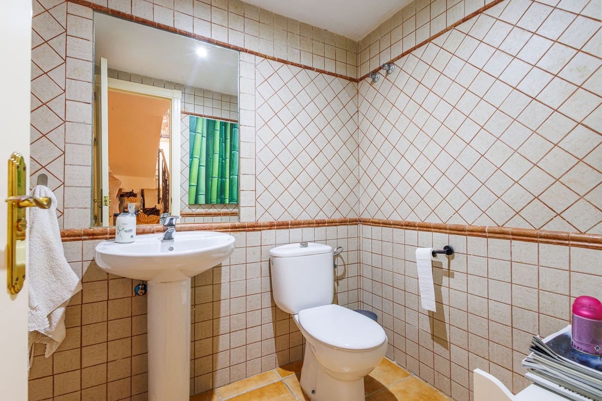 3 camera da letto Villa in vendita in Estepona con piscina garage - 777.000 € (Rif: 9654405)