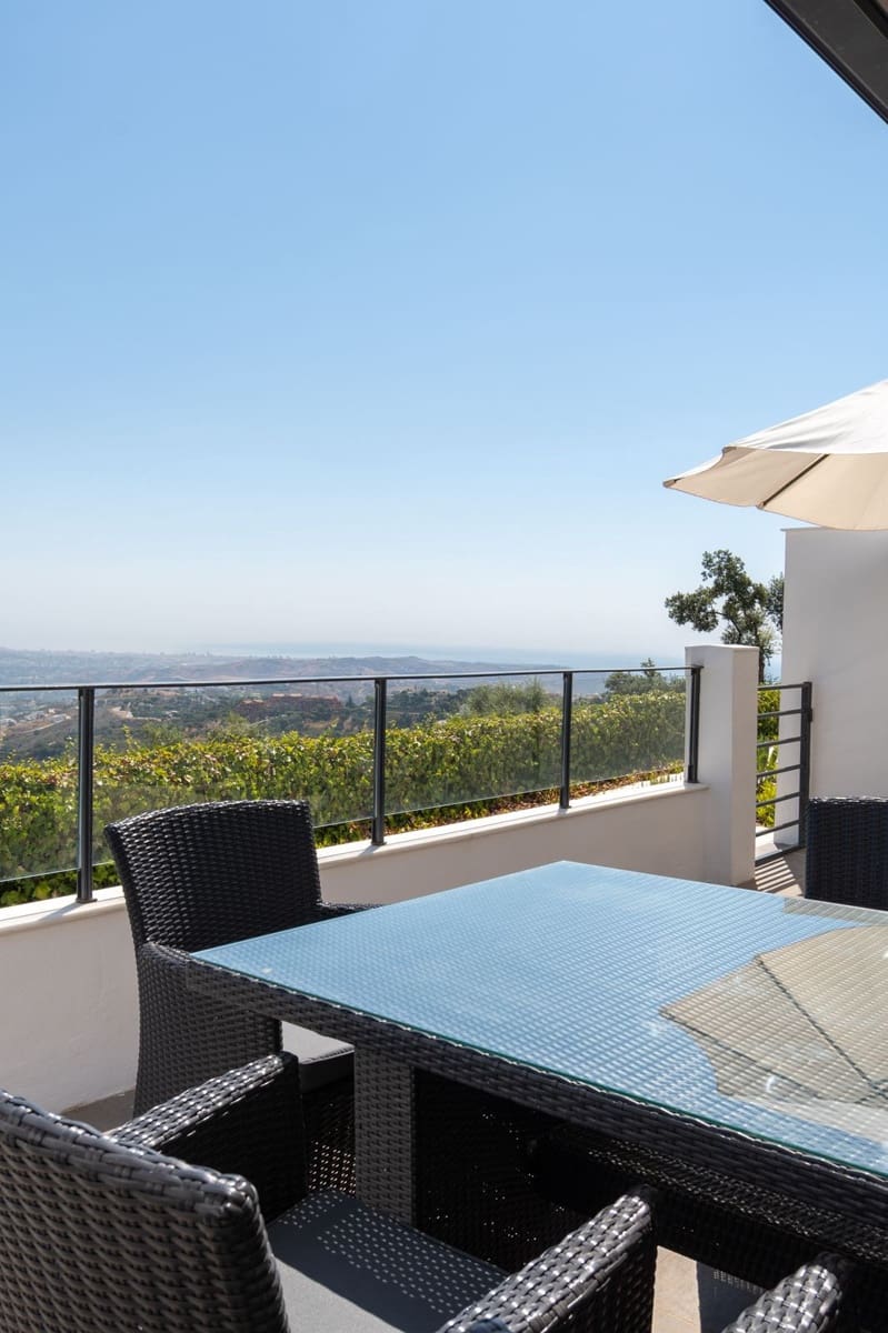 4 bedroom Villa for sale in Ojen with pool garage - € 649,950 (Ref: 9654406)