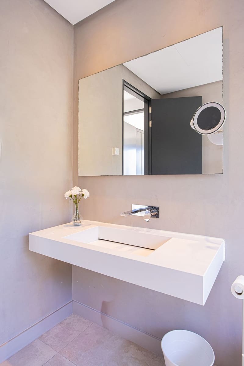 Chalet de 6 habitaciones en Marbella en venta con piscina garaje - 2.249.000 € (Ref: 9654409)