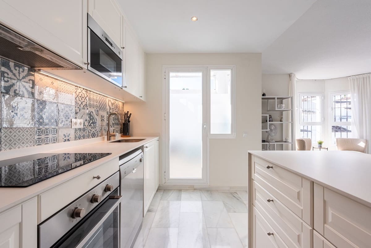 2 quarto Apartamento para venda em Marbella com piscina - 499 000 € (Ref: 9657081)