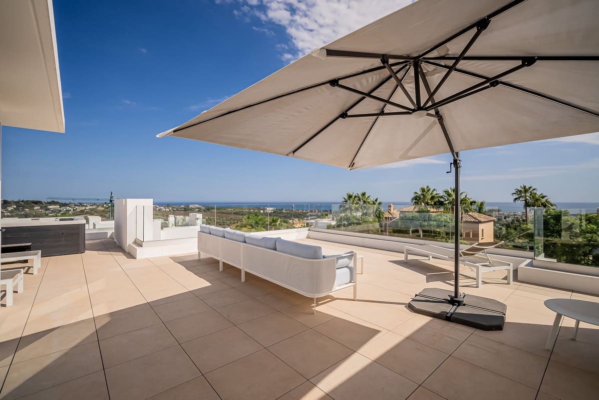 Chalet de 5 habitaciones en Estepona en venta - 4.750.000 € (Ref: 9664364)