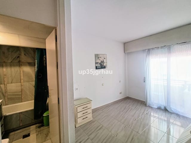 2 makuuhuone Asunto myytävänä paikassa Centro, Estepona mukana uima-altaan 
autotalli - 399 500 € (Ref: 9669270)