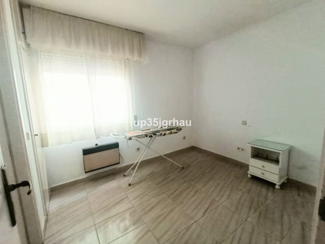 2 makuuhuone Asunto myytävänä paikassa Centro, Estepona mukana uima-altaan 
autotalli - 399 500 € (Ref: 9669270)