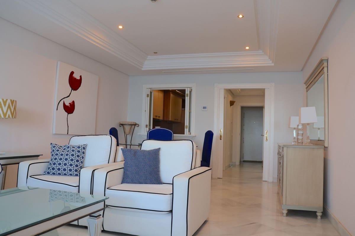 2 quarto Apartamento para venda em Marbella com piscina garagem - 1 800 000 € (Ref: 9669271)