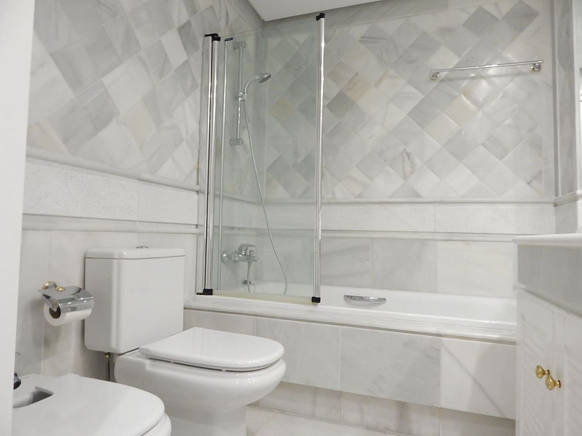 2 quarto Apartamento para venda em Marbella com piscina garagem - 1 800 000 € (Ref: 9669271)