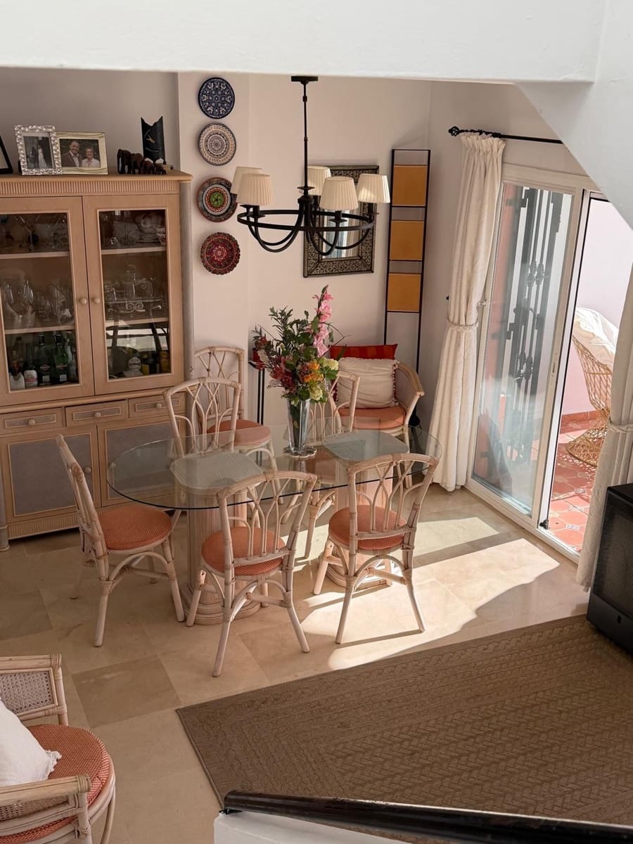 3 soverom Leilighet til salgs i Casares med svømmebasseng garasje - € 450 000 (Ref: 9669272)