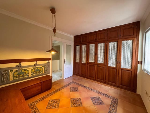 3 bedroom Villa for sale in San Luis de Sabinillas, Manilva with pool garage - € 570,000 (Ref: 9676013)