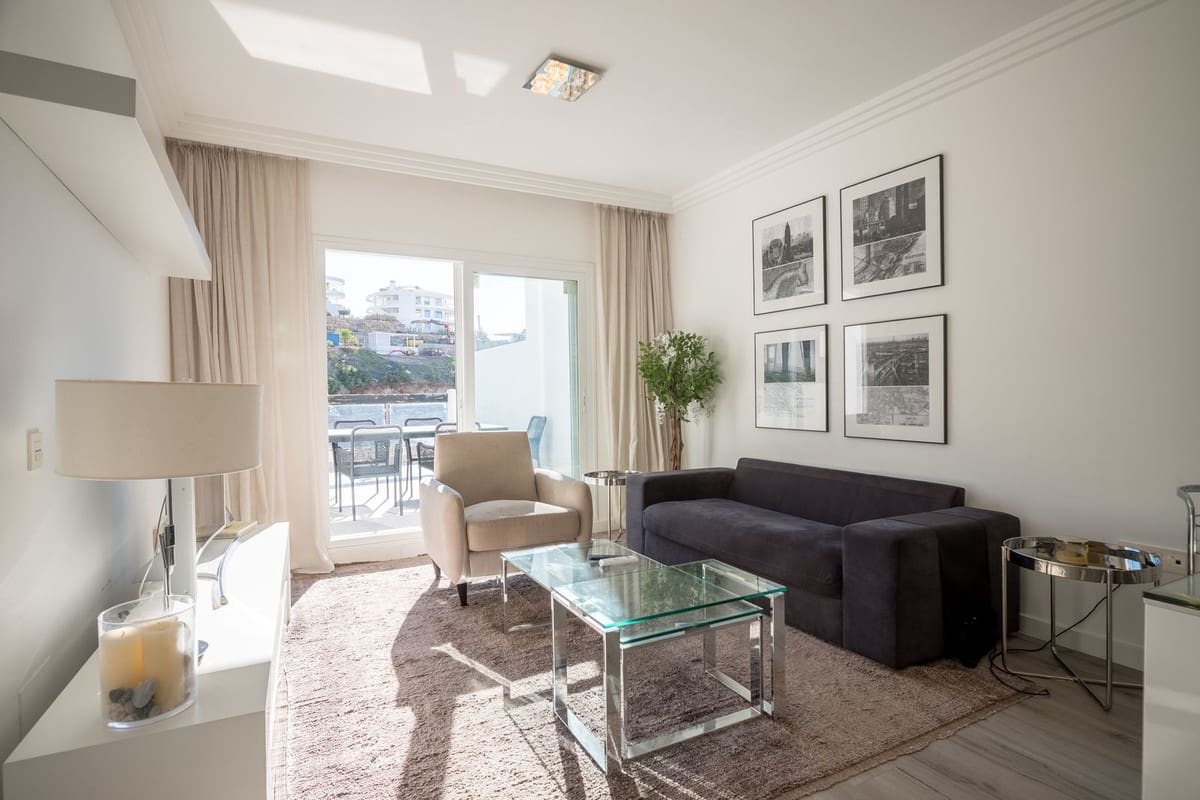 2 makuuhuone Asunto myytävänä paikassa Benahavis - 465 000 € (Ref: 9676345)