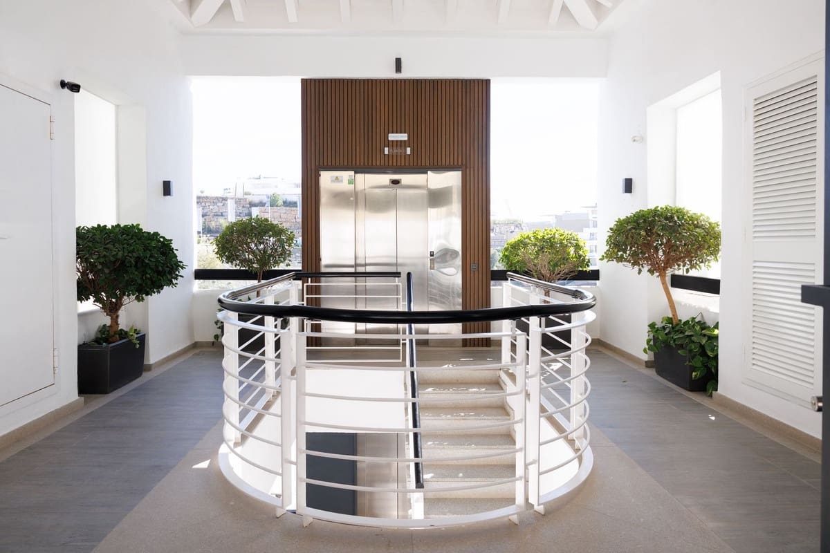 2 makuuhuone Asunto myytävänä paikassa Benahavis - 465 000 € (Ref: 9676345)