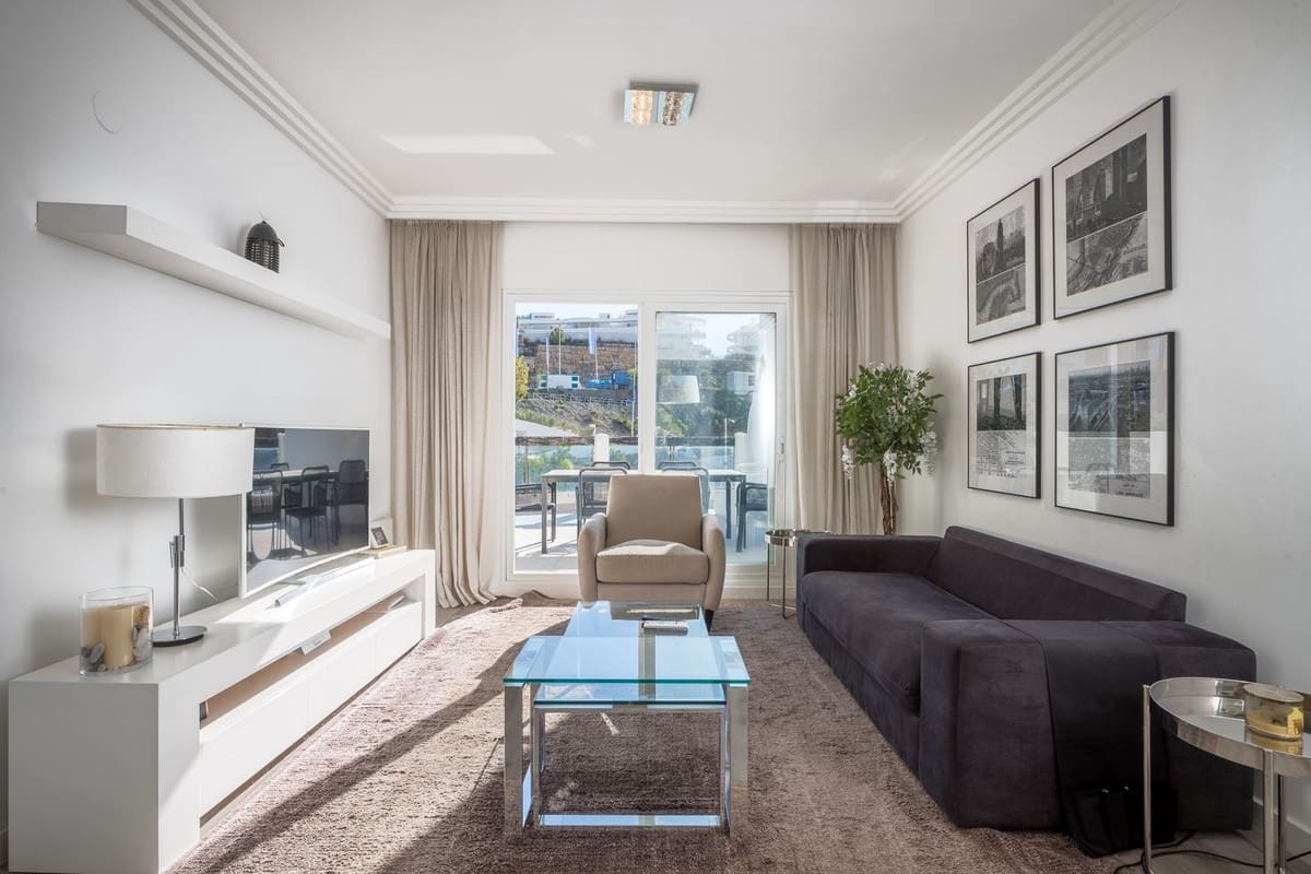 2 makuuhuone Asunto myytävänä paikassa Benahavis - 465 000 € (Ref: 9676345)