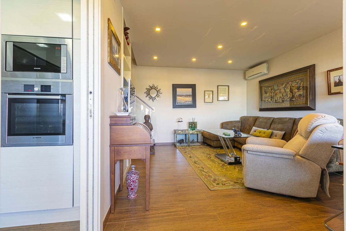 Chalet de 2 habitaciones en Mijas en venta con piscina garaje - 430.000 € (Ref: 9676349)