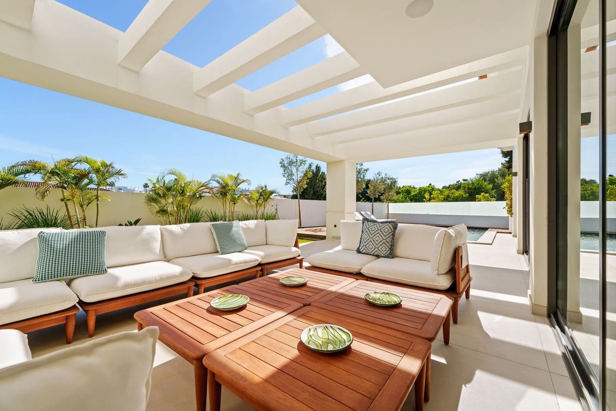 5 sovrum Villa till salu i Marbella med pool - 4 580 000 € (Ref: 9677966)