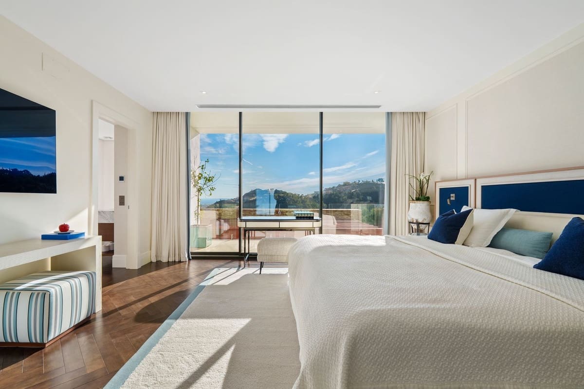 5 soverom Villa til salgs i Benahavis med svømmebasseng garasje - € 8 995 000 (Ref: 9678302)