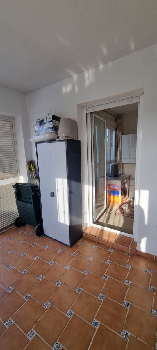 2 soveværelse Lejlighed til salg i Manilva med swimmingpool garage - € 244.000 (Ref: 9678303)