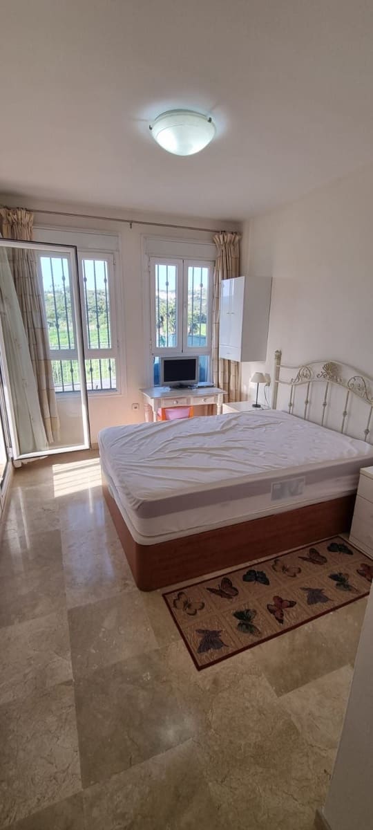 2 soveværelse Lejlighed til salg i Manilva med swimmingpool garage - € 244.000 (Ref: 9678303)