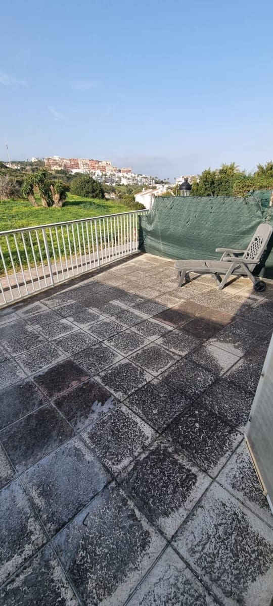 2 soveværelse Lejlighed til salg i Manilva med swimmingpool garage - € 244.000 (Ref: 9678303)