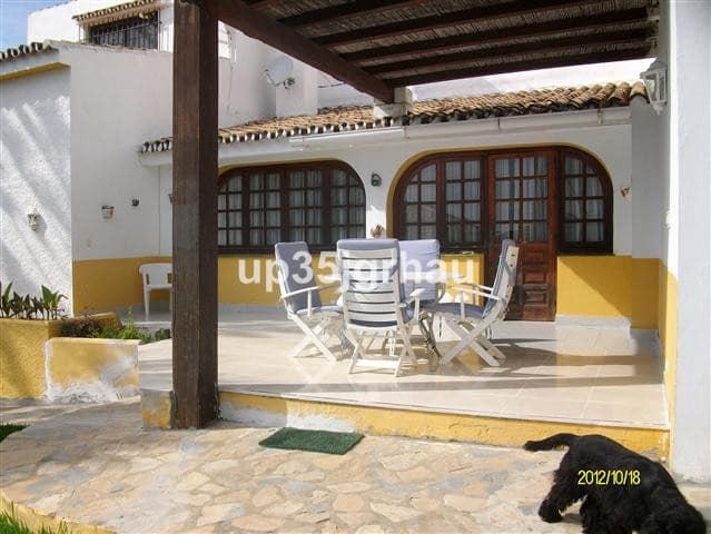5 camera da letto Villa in vendita in Estepona con piscina garage - 1.695.000 € (Rif: 9679171)