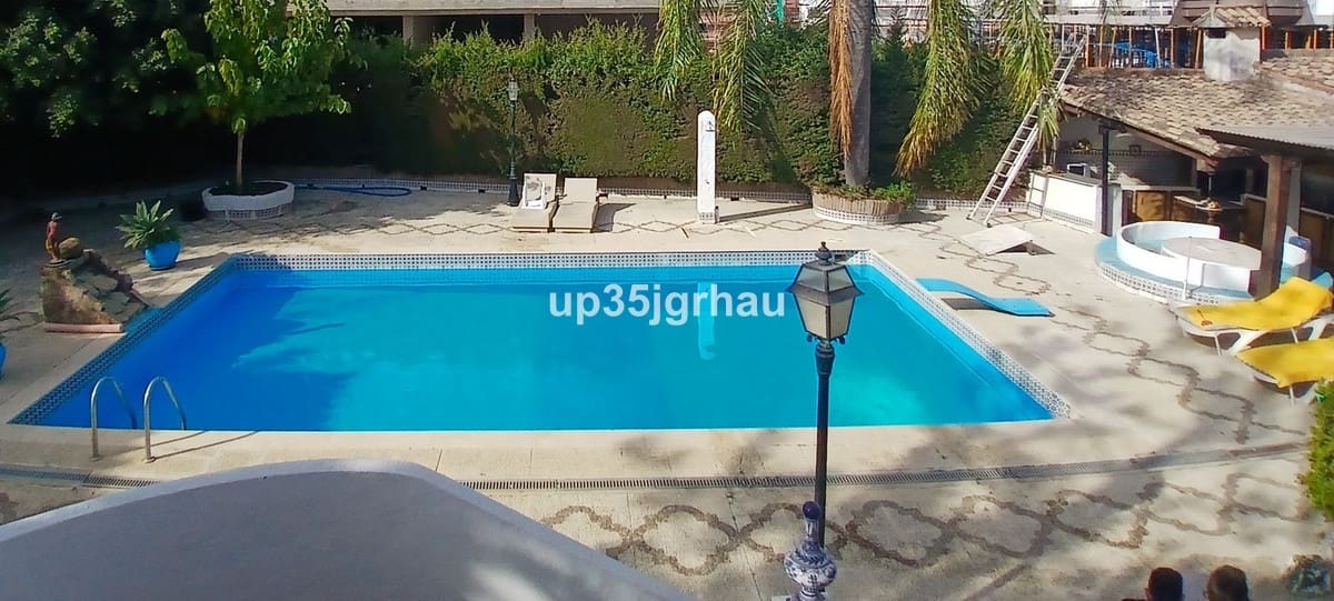 5 camera da letto Villa in vendita in Estepona con piscina garage - 1.695.000 € (Rif: 9679171)