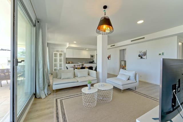 3 chambre Appartement à vendre à Buenas Noches, Estepona avec piscine garage - 495 000 € (Ref: 9684092)