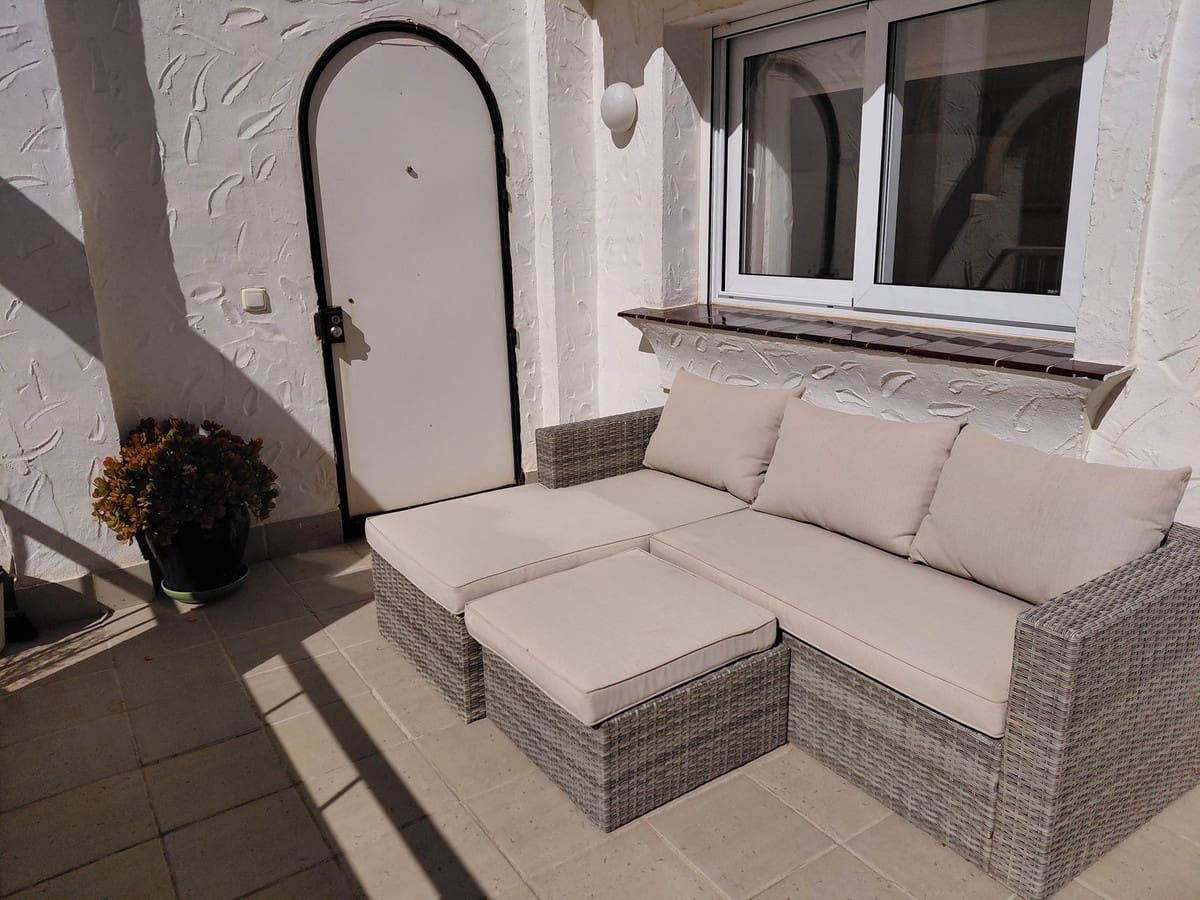 3 sypialnia Mieszkanie na sprzedaż w Marbella z basenem garażem - 825 000 € (Ref: 9685500)