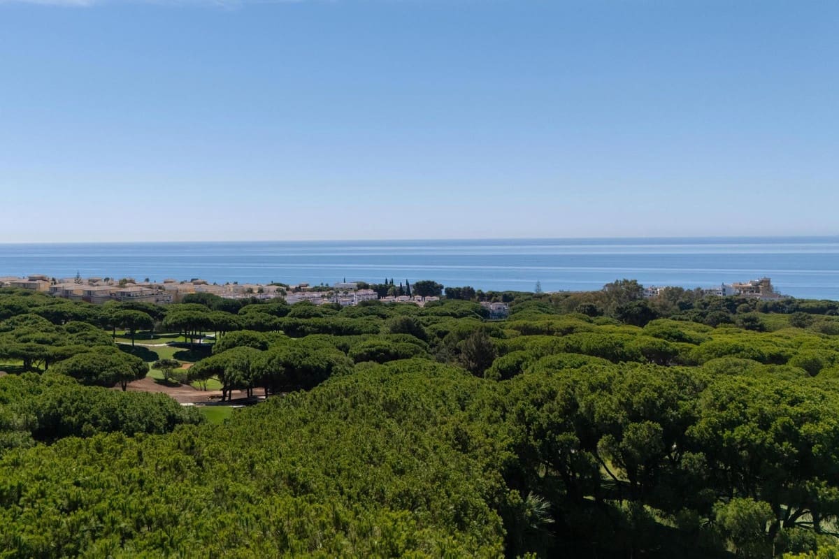 2 chambre Villa/Maison à vendre à Marbella avec piscine - 520 000 € (Ref: 9685759)