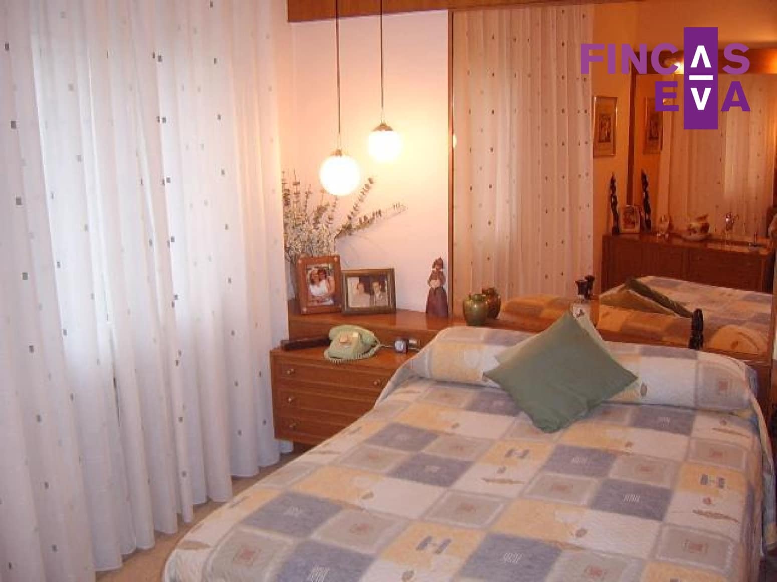 3 soveværelse Lejlighed til salg i Barcelona by - € 250.000 (Ref: 9691499)