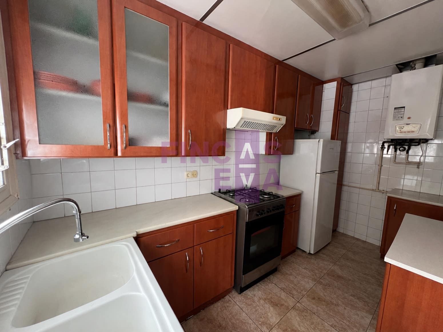 3 bedroom Flat for sale in Barcelona city - € 230,000 (Ref: 9691499)