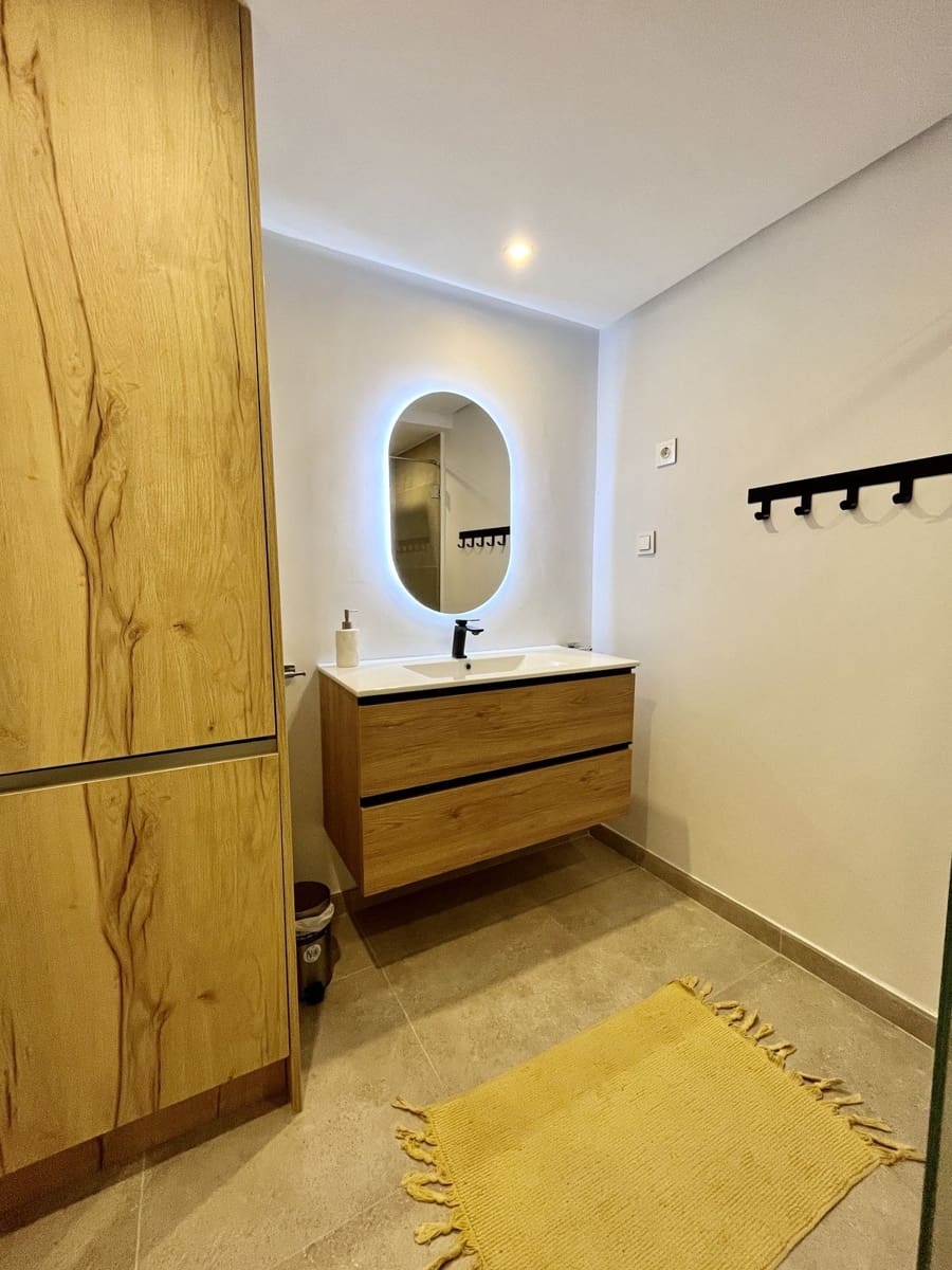 3 Zimmer Wohnung zu verkaufen in Estepona mit Pool Garage - 1.260.000 € (Ref: 9694121)