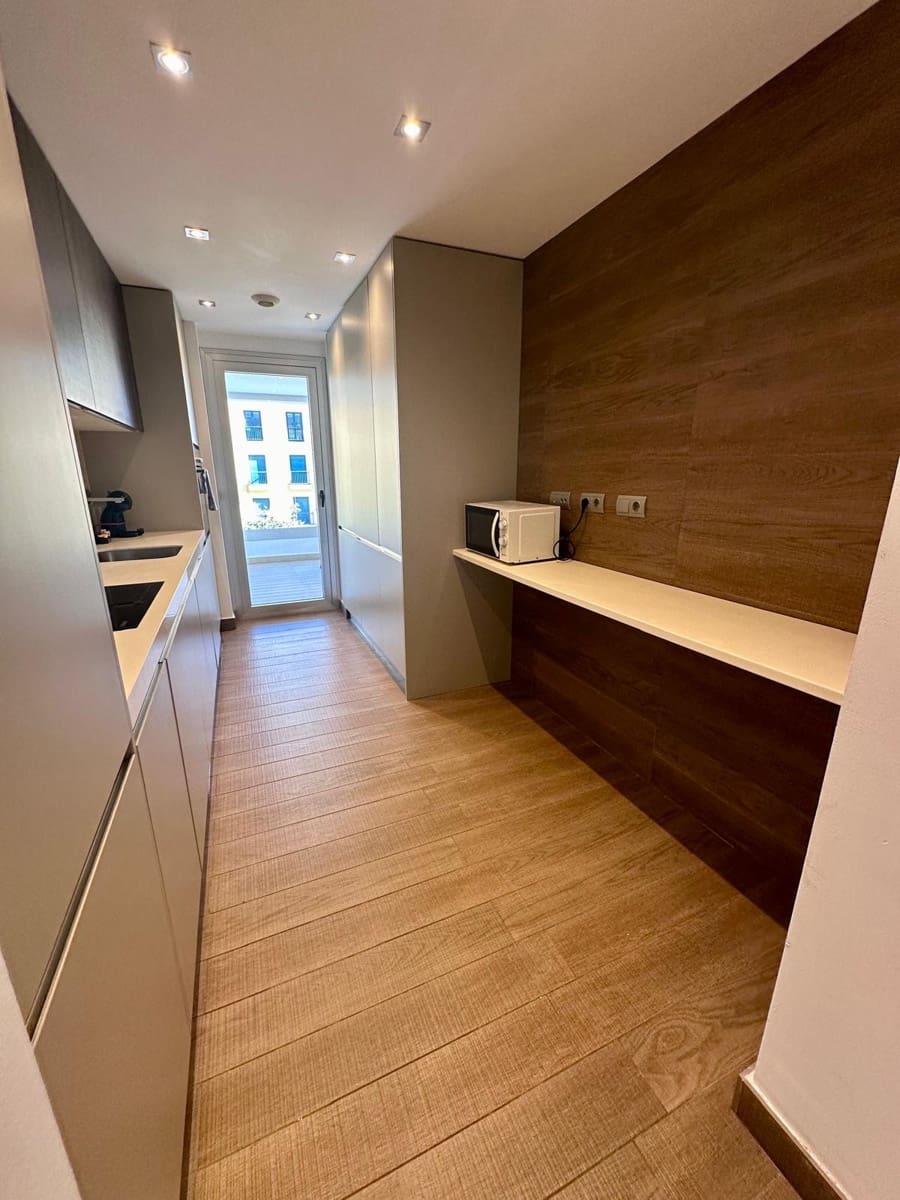 3 soverom Leilighet til salgs i Marbella med svømmebasseng garasje - € 665 000 (Ref: 9694303)