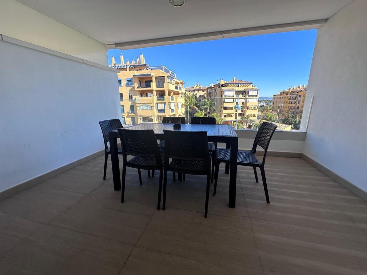 3 soverom Leilighet til salgs i Marbella med svømmebasseng garasje - € 665 000 (Ref: 9694303)