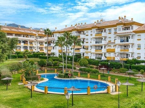 2 soverom Leilighet til salgs i La Carolina - Guadalpín, Marbella med garasje - € 455 000 (Ref: 9696702)