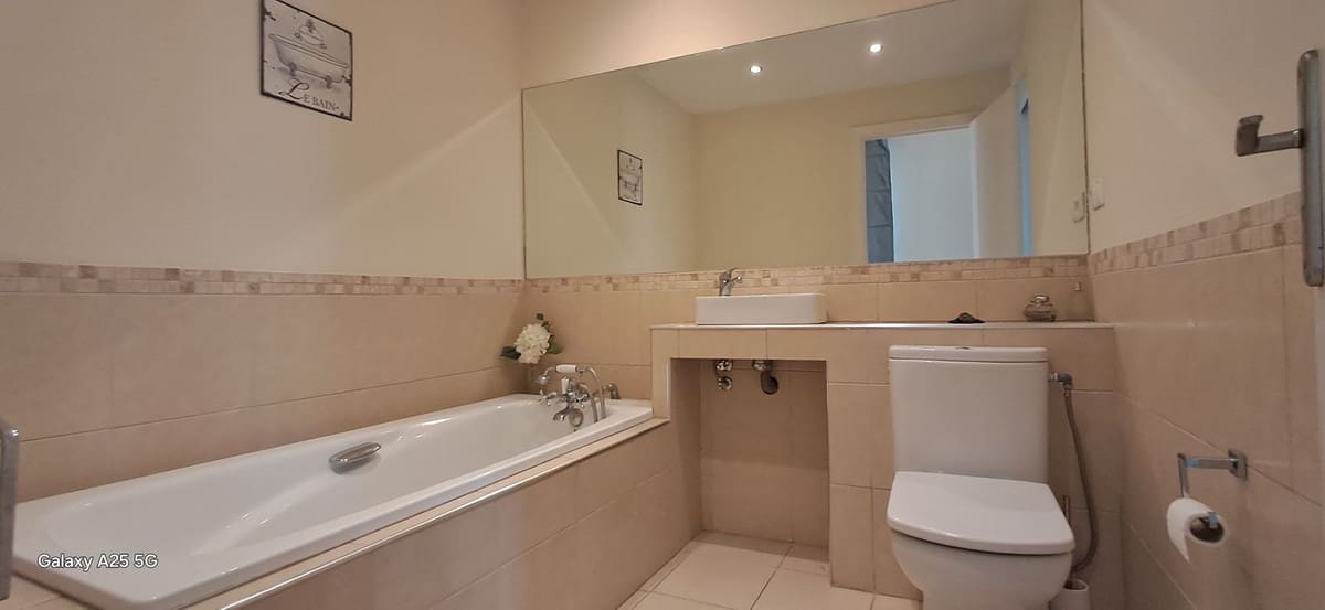 Chalet de 6 habitaciones en Marbella en venta con piscina garaje - 1.795.000 € (Ref: 9697790)