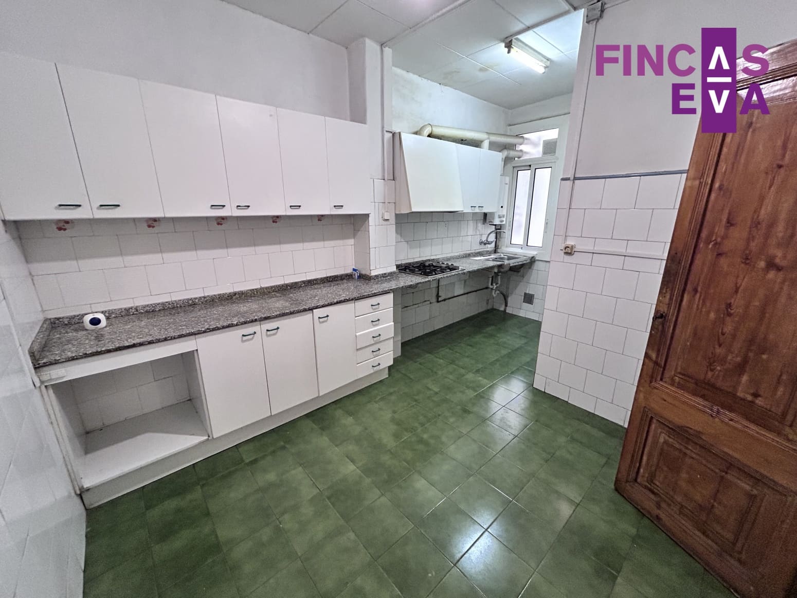 6 slaapkamer Flat te koop in Barcelona stad - € 623.000 (Ref: 9720505)