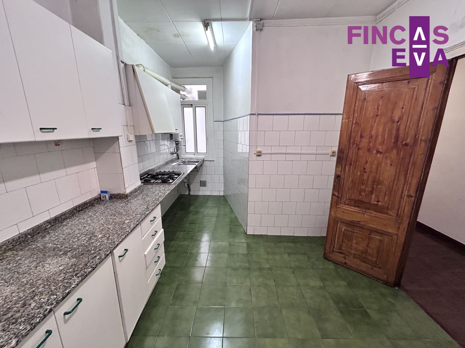 6 slaapkamer Flat te koop in Barcelona stad - € 623.000 (Ref: 9720505)