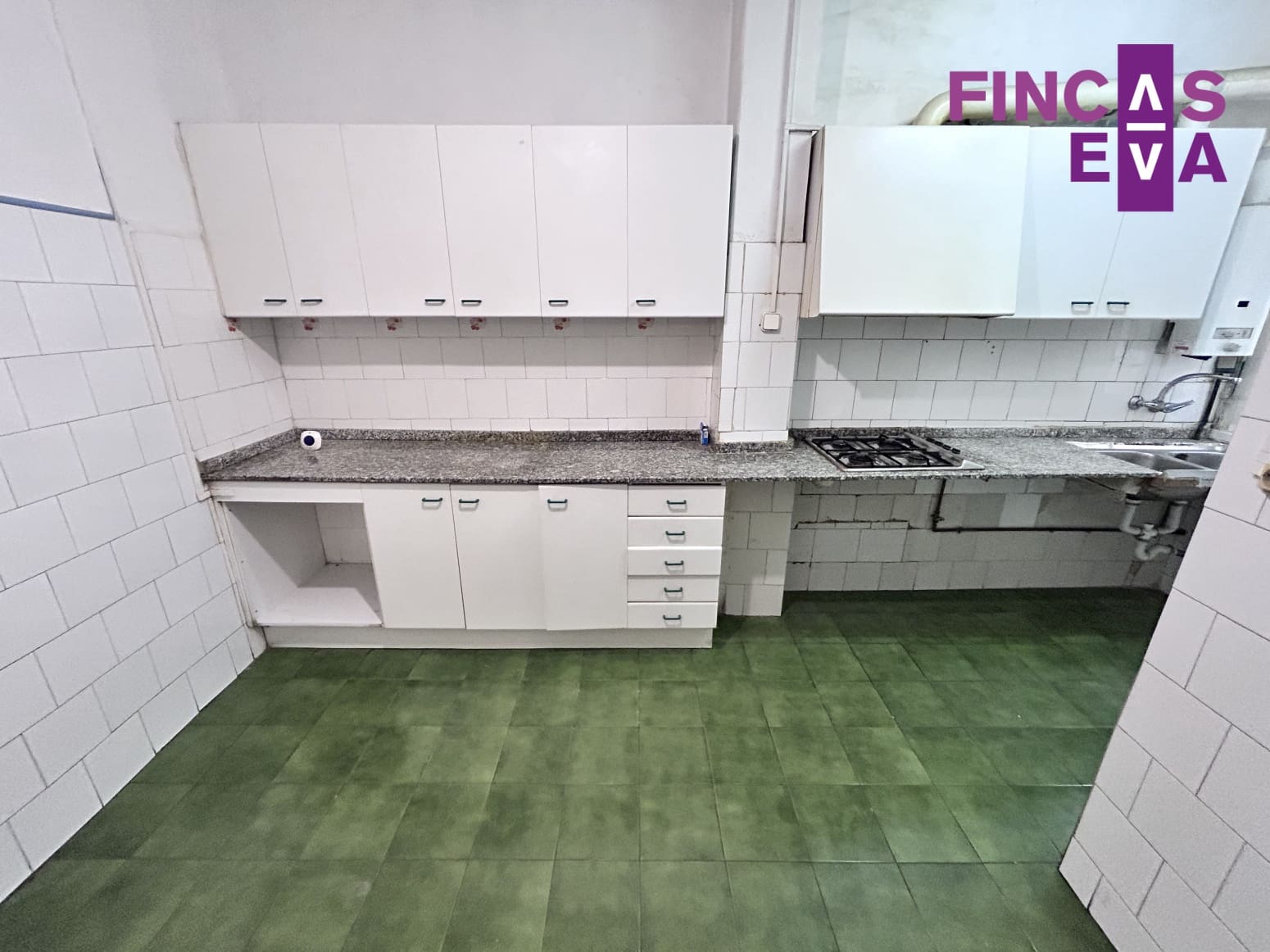 6 slaapkamer Flat te koop in Barcelona stad - € 623.000 (Ref: 9720505)