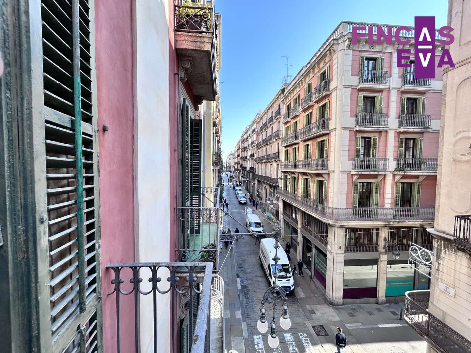 6 slaapkamer Flat te koop in Barcelona stad - € 623.000 (Ref: 9720505)